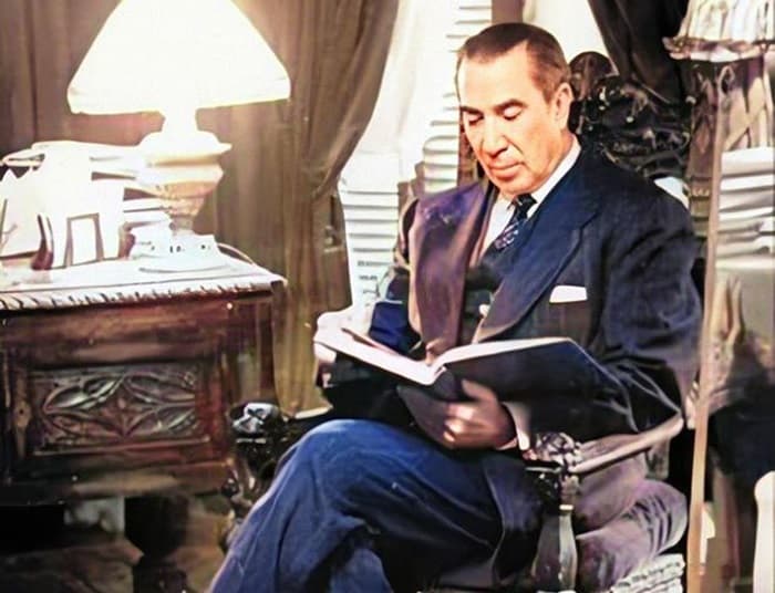 يوسف وهبي.. محطات رئيسية في حياة عميد المسرح العربي
